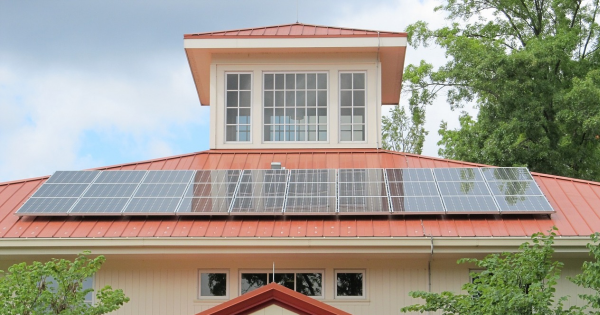 4 Ways Solar Panels are Saving Homeowners Thousands of Dollars